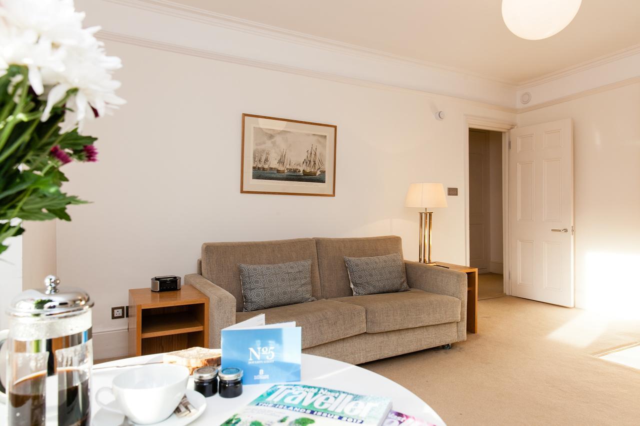 Blueprint Living Apartments - Doughty Street 伦敦 外观 照片
